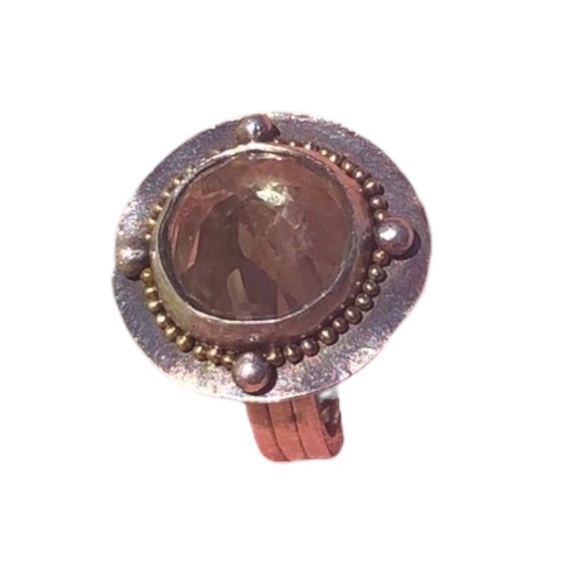 Artisan made on Maui  925 Faceted Pale green sapphire Dome Ring with 14k balls - Picture 6 of 7